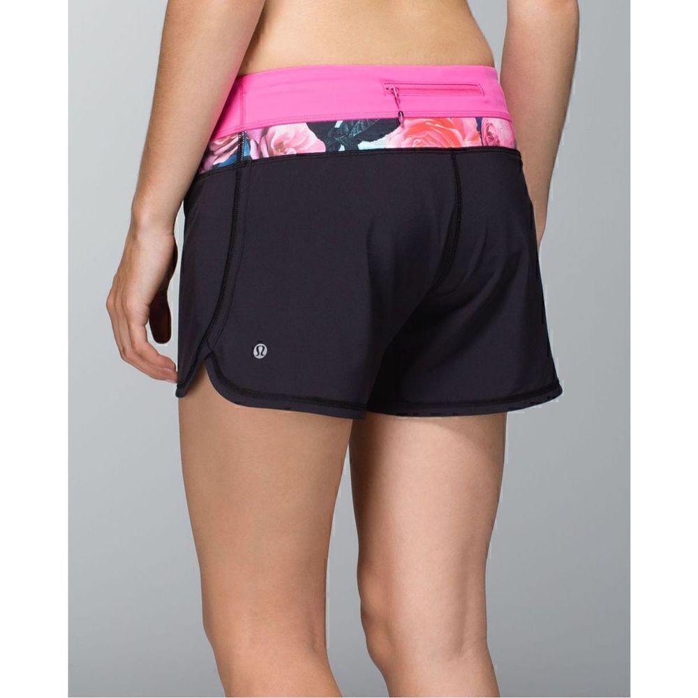 Womens Lululemon Groovy Run Short